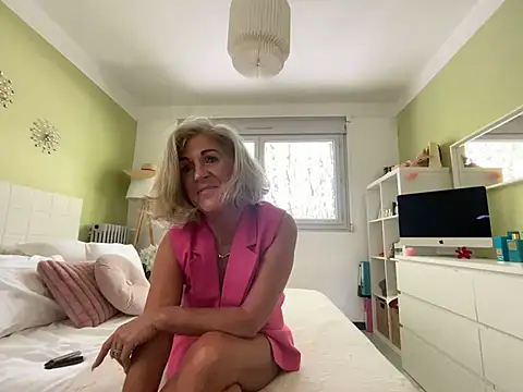 NaughtyMonicaUK online show from 04.14.26