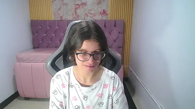 Kailee ch online show from 04.16.26