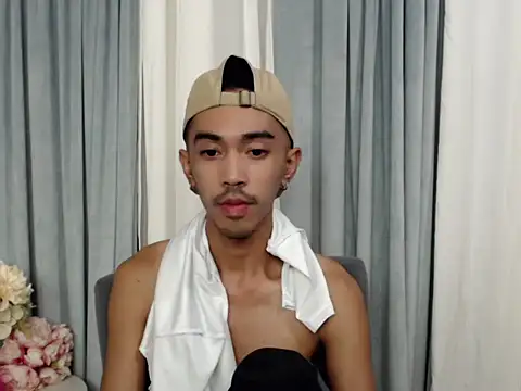 crocodale online show from 04.16.26