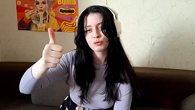 LuiseLecoultre online show from 04.17.26