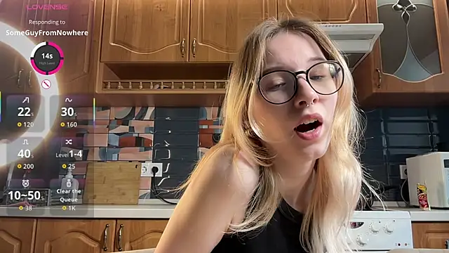 eileencrowday online show from 04.14.26