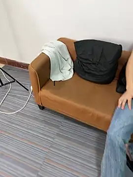 Snapshot of xf-110 chatting on 04.16.26 xf-110 online show from 04.16.26