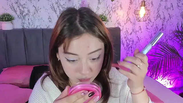 Sakura lux online show from 04.15.26