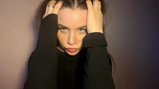 Snapshot of LeishaRocher chatting on 05.12.26 LeishaRocher online show from 05.12.26