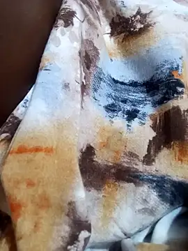 Beverlyswees online show from 04.19.26