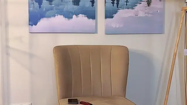 Snapshot of NatashaRieker chatting on 04.16.26 NatashaRieker online show from 04.16.26