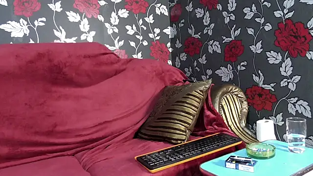 LiammJames online show from 04.18.26