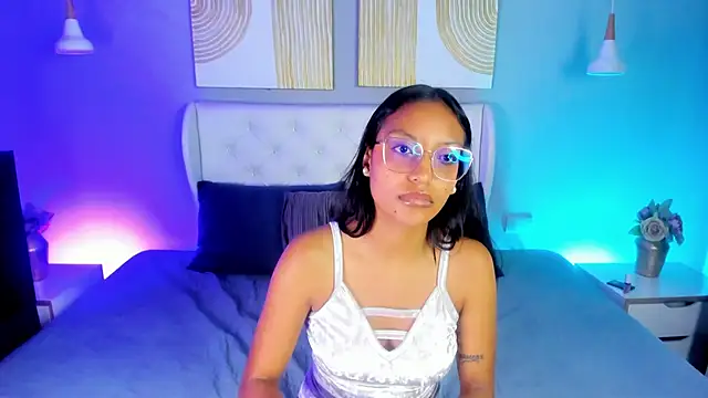 Snapshot of miel_ambar chatting on 04.16.26 miel ambar online show from 04.16.26