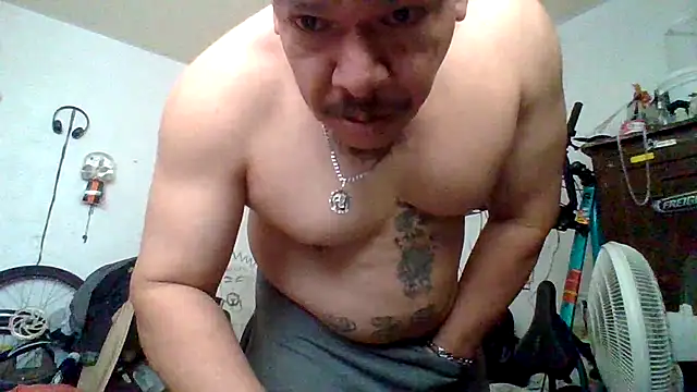 Snapshot of Oskr2024XXX chatting on 10.29.25 Oskr2024XXX online show from 10.29.25