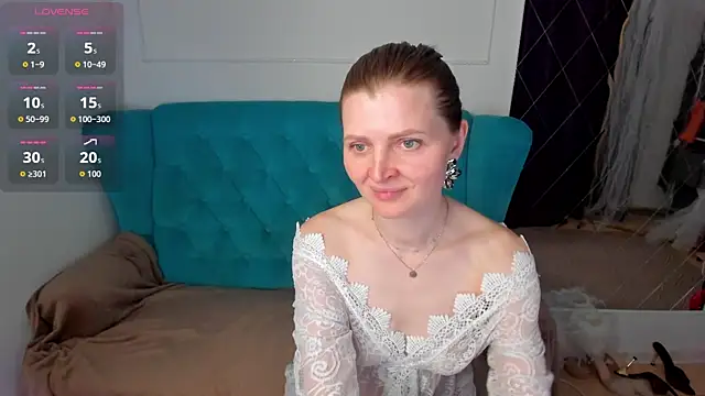 Snapshot of Liza__Evans chatting on 06.05.26 Liza Evans online show from 06.05.26