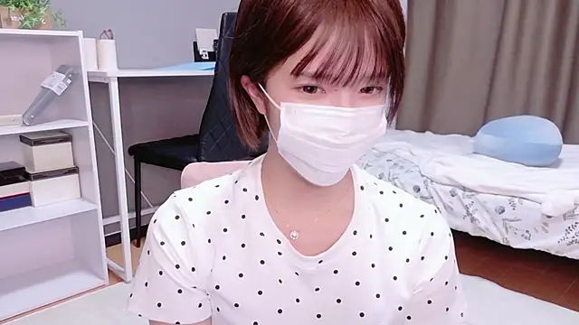 Snapshot of Saki_official chatting on 06.15.26 Saki official online show from 06.15.26