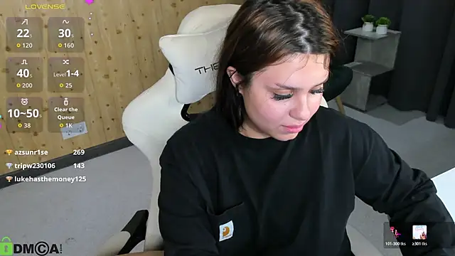 nicolewoss online show from 06.29.26