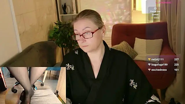 Alexandra Kind online show from 07.01.26