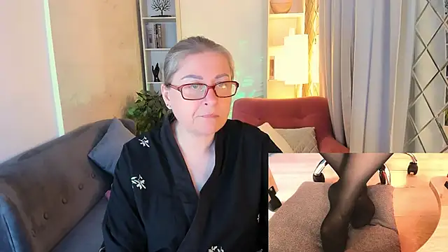 Alexandra Kind online show from 07.02.26