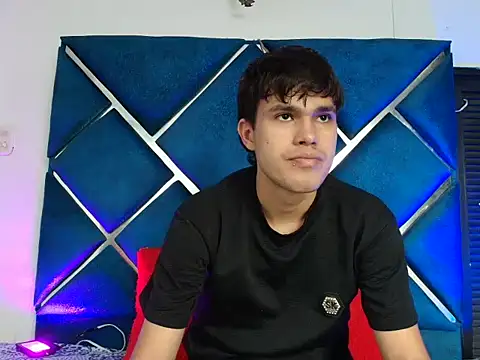 EdwinBoys online show from 05.02.26