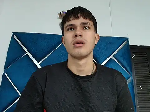 EdwinBoys online show from 05.05.26