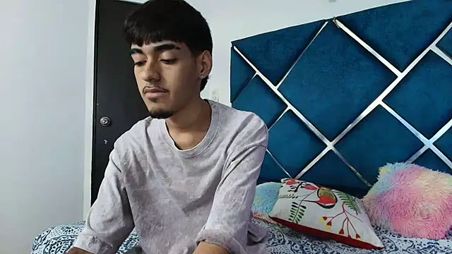EdwinBoys online show from 05.25.26