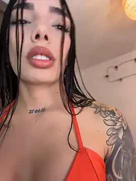 Snapshot of milasantana_ chatting on 06.13.26 milasantana online show from 06.13.26