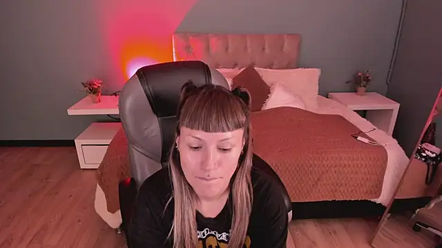 Kim Jeins666  online show from 05.14.26