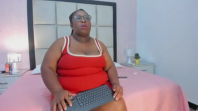 TreisyVixen online show from 06.28.26