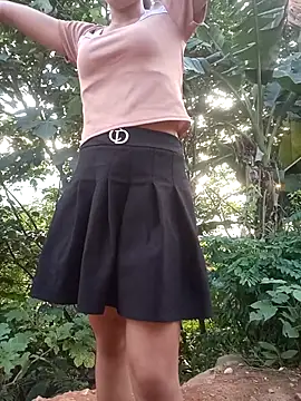 Elena Mia online show from 06.23.26