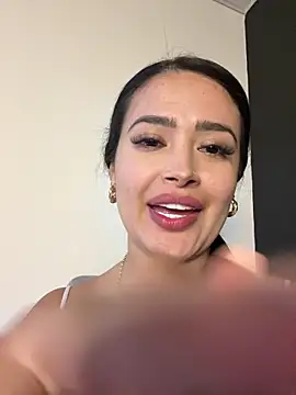 Sara fun online show from 01.30.25