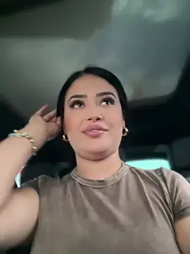 Sara fun online show from 03.17.25