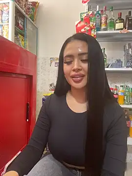 Sara fun online show from 03.26.26