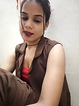 Snapshot of Dimple-Shah chatting on 06.16.26 Dimple-Shah online show from 06.16.26