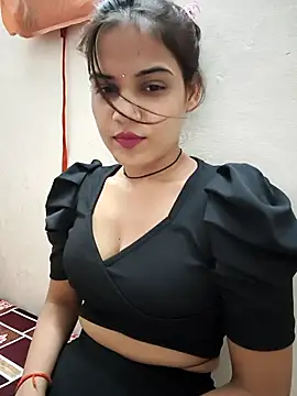Snapshot of Dimple-Shah chatting on 06.19.26 Dimple-Shah online show from 06.19.26