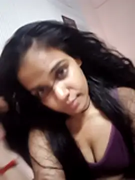 Snapshot of Dimple-Shah chatting on 07.17.26 Dimple-Shah online show from 07.17.26