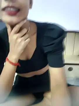 Snapshot of Dimple-Shah chatting on 07.28.26 Dimple-Shah online show from 07.28.26