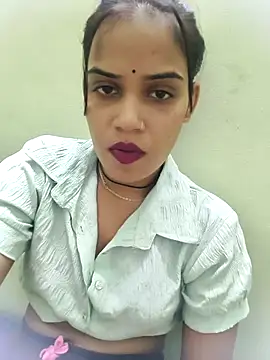 Snapshot of Dimple-Shah chatting on 07.30.26 Dimple-Shah online show from 07.30.26