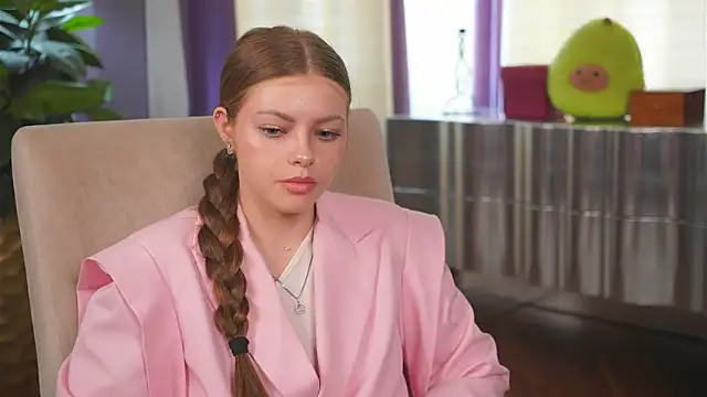 TamalaPetrone online show from 04.17.26