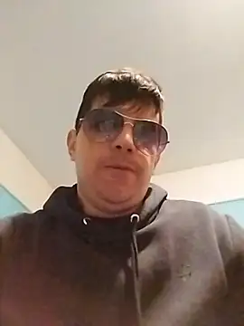 Robbie 1987 online show from 04.30.26