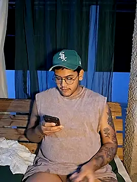 Snapshot of Saul_88 chatting on 05.09.26 Saul 88 online show from 05.09.26
