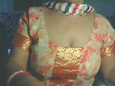 Hotty Bhabhi1 online show from 05.13.26