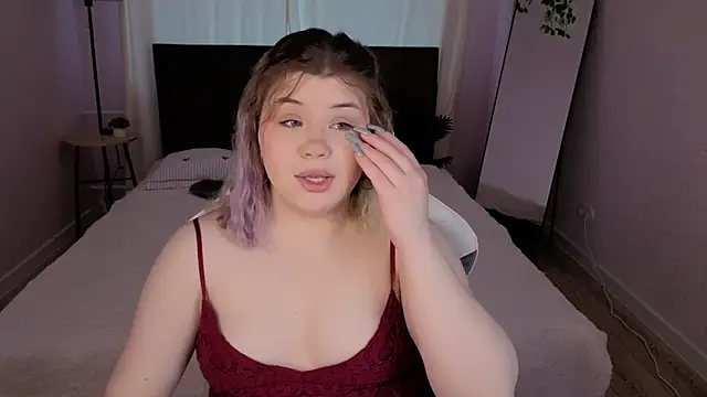 Snapshot of Kristen_Gibbs chatting on 05.19.26 Kristen Gibbs online show from 05.19.26