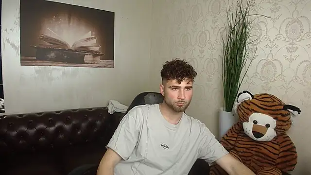 KyloEast online show from 04.27.26