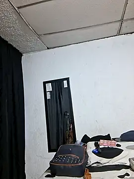Backdoor Newbie online show from 05.17.26