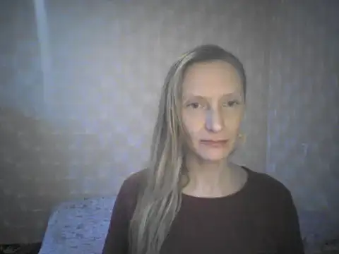 LunaBelle8 online show from 05.12.26