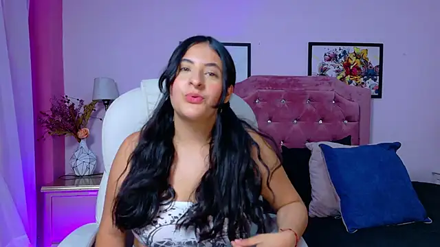 Maggiee 1 online show from 04.22.26