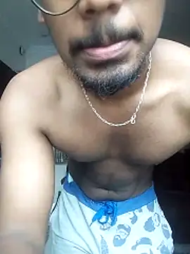 Snapshot of singaram190 chatting on 04.24.26 singaram190 online show from 04.24.26