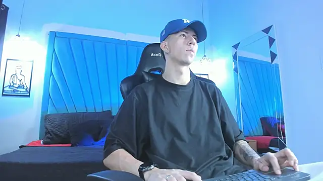 OliverThompsonJS online show from 05.12.26