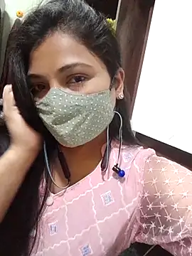 Alinna00 online show from 04.19.26