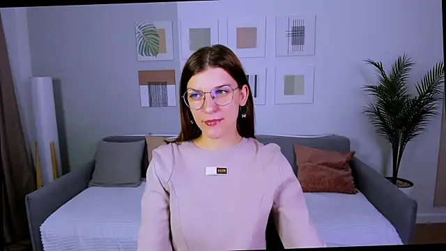AnnaThorne online show from 04.28.26