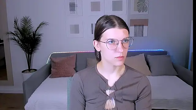 AnnaThorne online show from 05.16.26