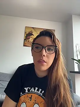 AliceMtz online show from 04.26.26
