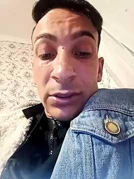 Zoltan223567 online show from 04.17.26