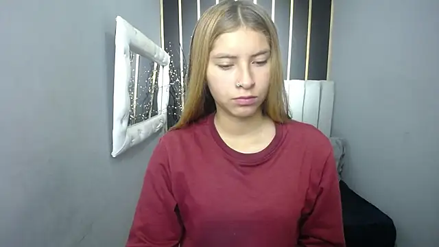 Snapshot of nancy_blonde chatting on 05.12.26 nancy blonde online show from 05.12.26